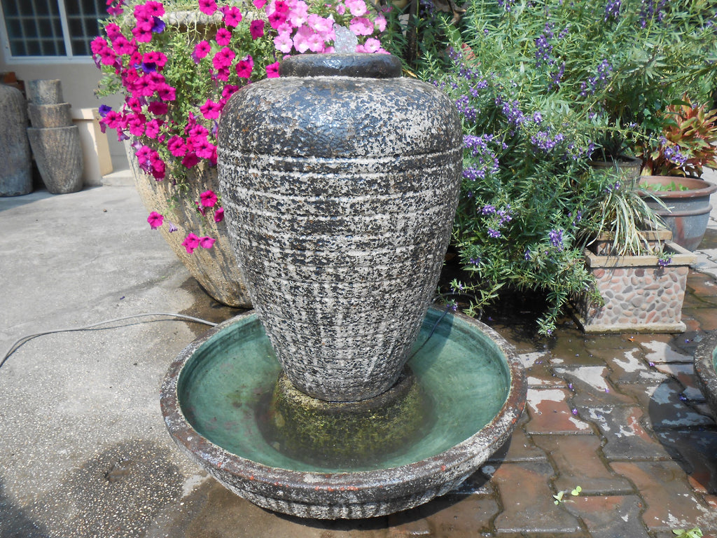 Ribbed Urn Fountain Charcoal AL1803-ACH Inc PVL800 Pump